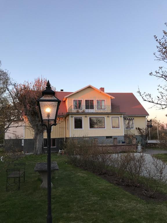 Gamla Gaestgivaregarden